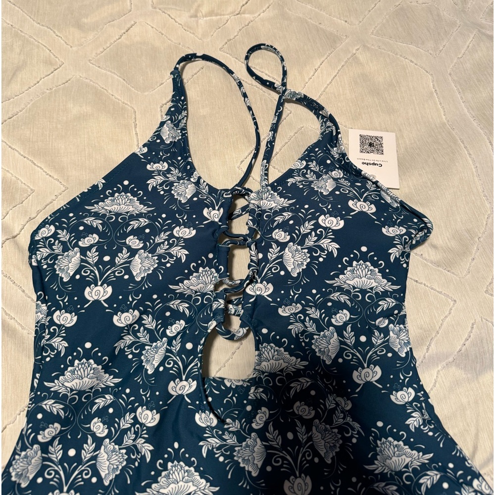 Cupshe one piece swimsuit